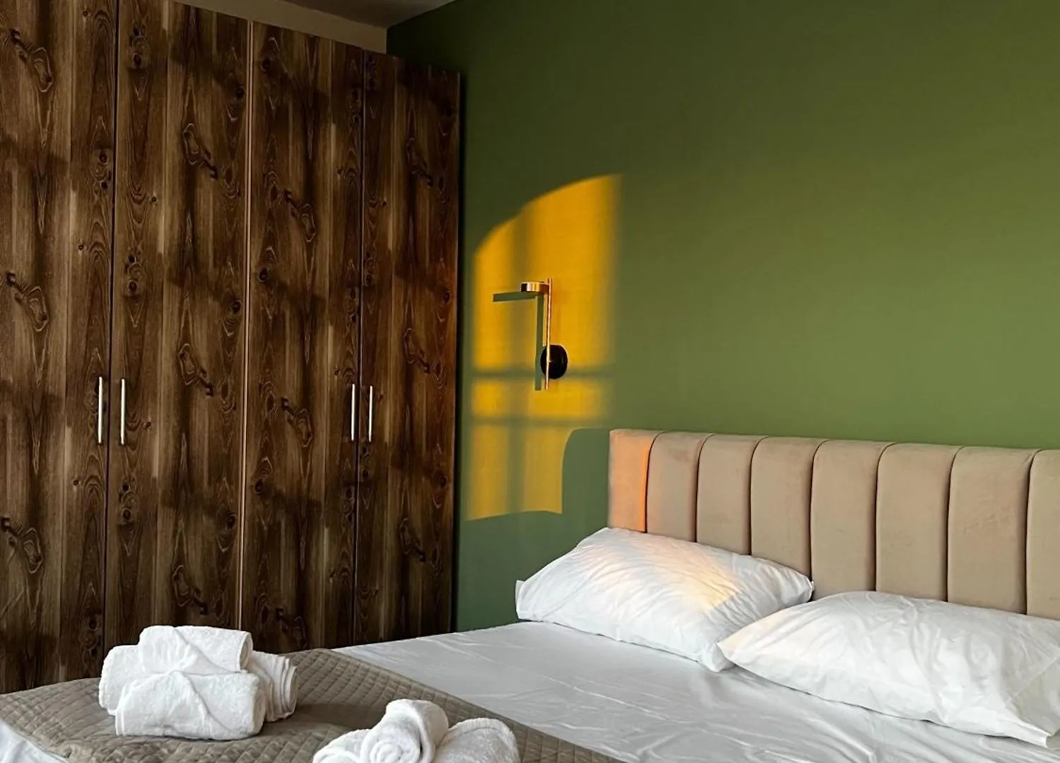 Sunset Charm Retreat Tirana With Panorama View Apartment Albania